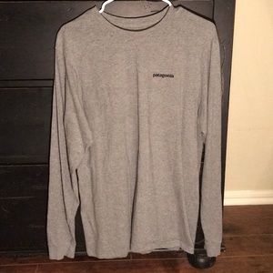 Grey Patagonia long sleeve t-shirt